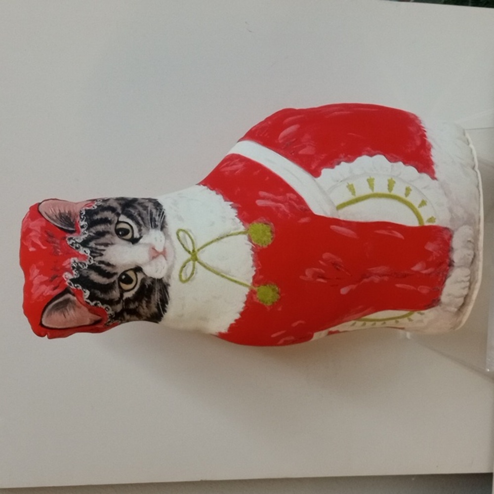 Doorstop.  Christmas Cat. Mrs. Claus Made in USA